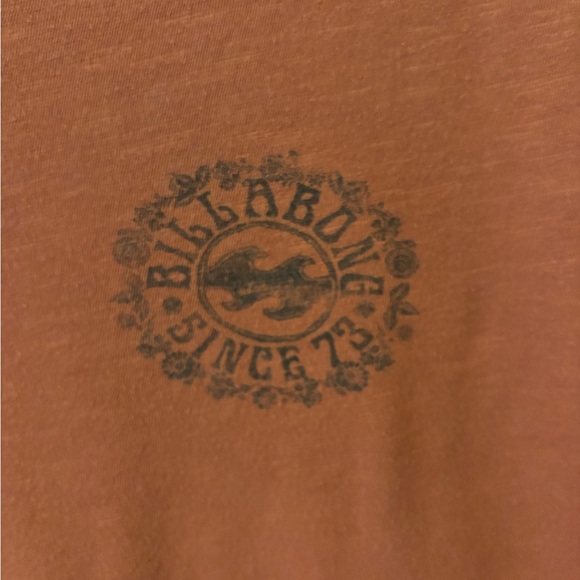Billabong Surf/Skate Graphic Tee | Vintage Wash, Y2K - Picture 4 of 6